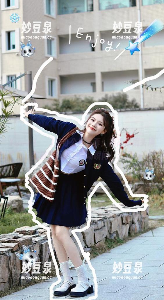 Yuna (윤아)的办公室写真：用高清镜头捕捉那些搞笑的职场瞬间！.txt